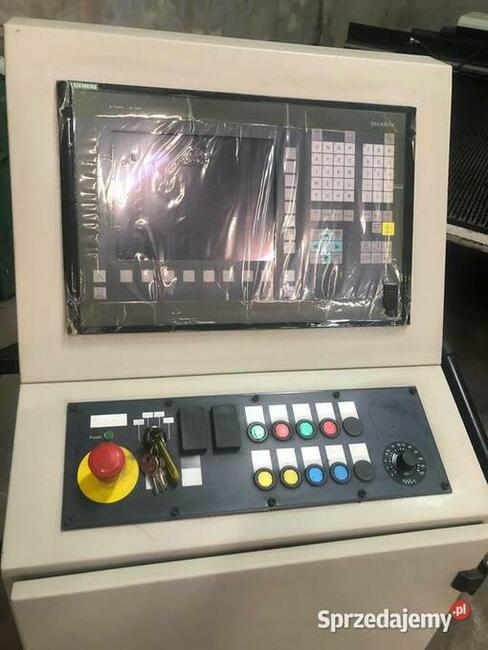 Wykrawarka Durma PP 12530 prasa rewolwerowa