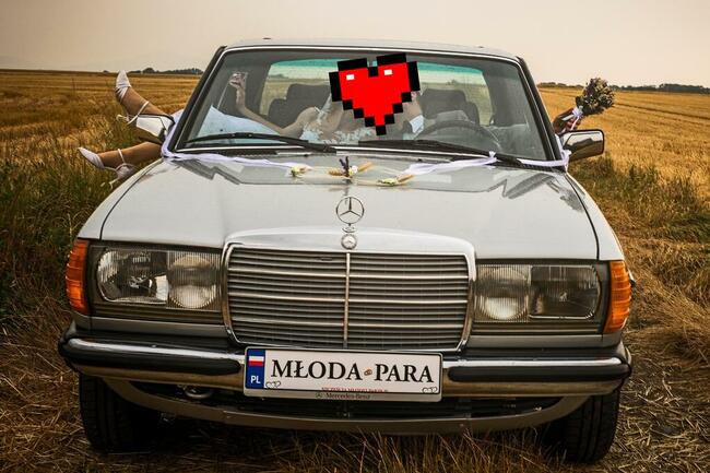 Zabytkowy Mercedes klasyk do ślubu.