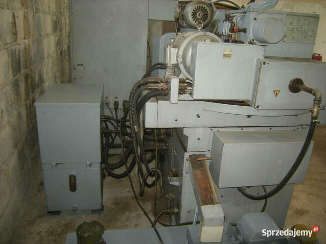 Szlifierka do otworów 3K227B z wyposażeniem