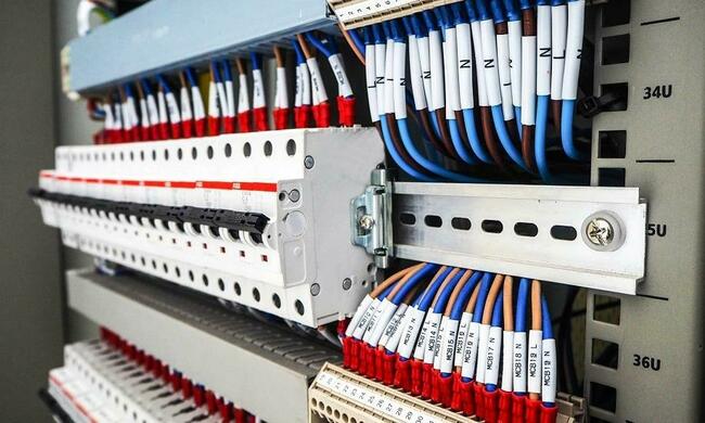 Smart Home Automatyka bram Monitoring Internet