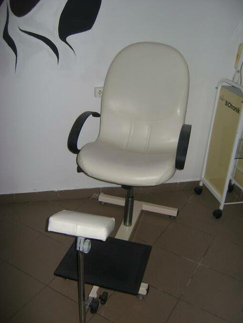 Sprzedam FOTEL KOSMETYCZNY-350zl Bialystok-podlaskie