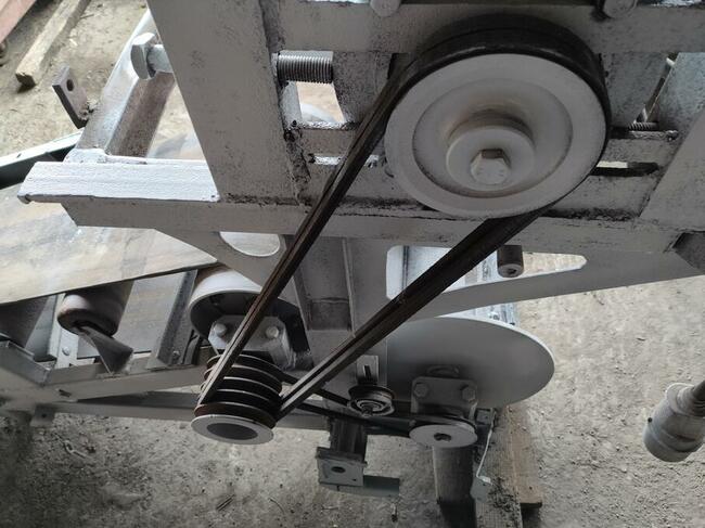 Magnes-Separator magnetyczny do metali, złomu, pyłów