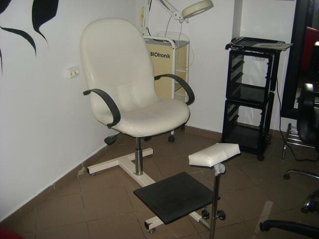 Sprzedam FOTEL KOSMETYCZNY-350zl Bialystok-podlaskie