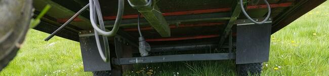 Przyczepka lekka SAM 750 DMC przyczepa towarowa ogrodowa