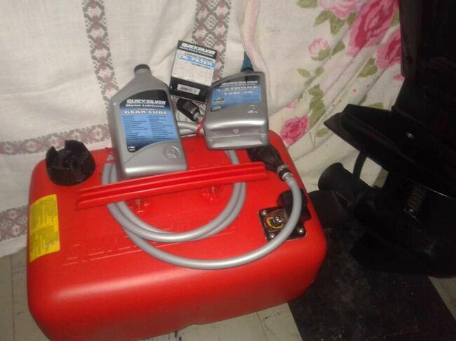 silnik zaburtowy MERCURY F15 sprzedam zamienię na większy