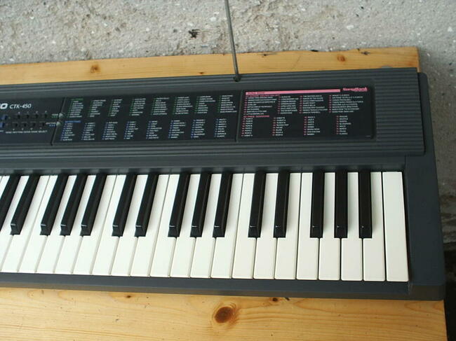 Keyboard Casio CTK-450 z osprzętem