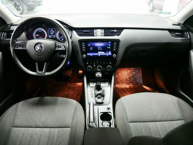 Škoda Octavia Style 2,0 / 150 KM / DSG / NAVI / FULL LED / Tempo / Salon PL / FV23%