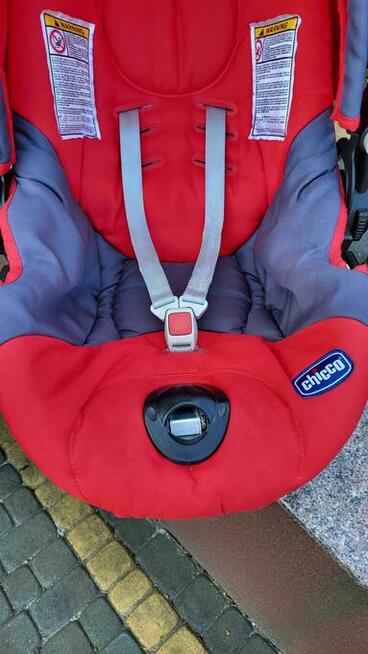 Niemowlęcy fotelik samochodowy Chicco nosidełko