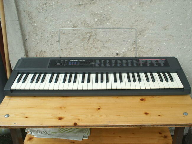 Keyboard Casio CTK-450 z osprzętem