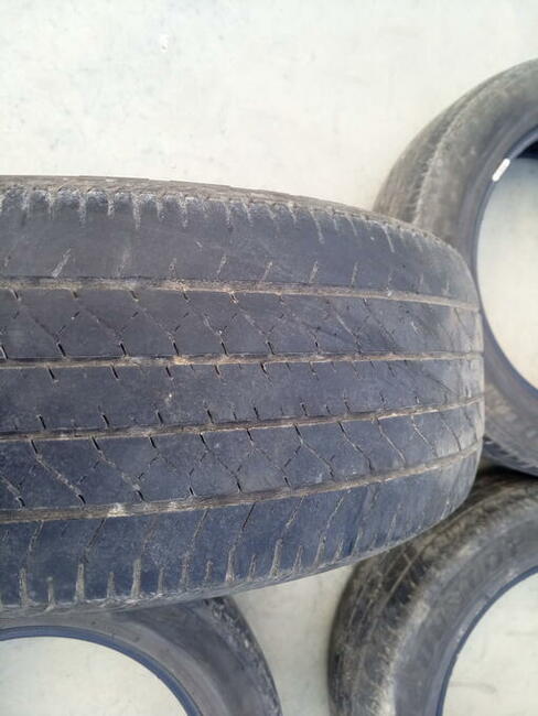 Cztery opony Dunlop 235/55R18 Sport 270