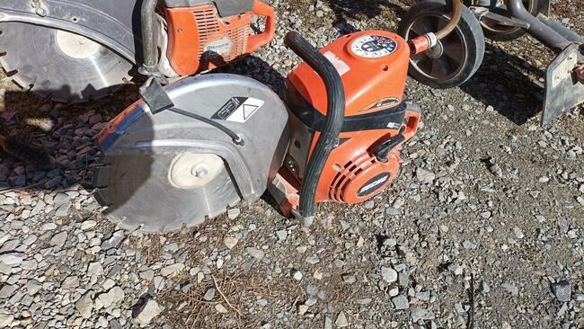 Sprzęt budowlany i instalacyjny sprzedam