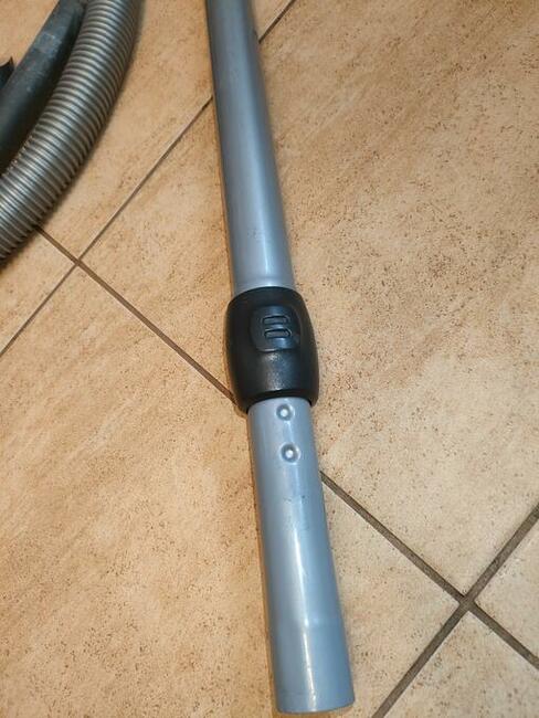 Electrolux ZJM6820 JetMaxx / odkurzacz na części.