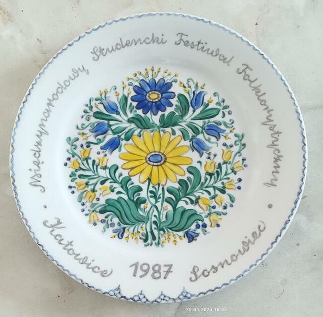 WYPRZEDAŻ porcelanowych, kryształowych i inne rożnych...