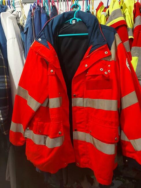 Spodnie ratownik medyczny.