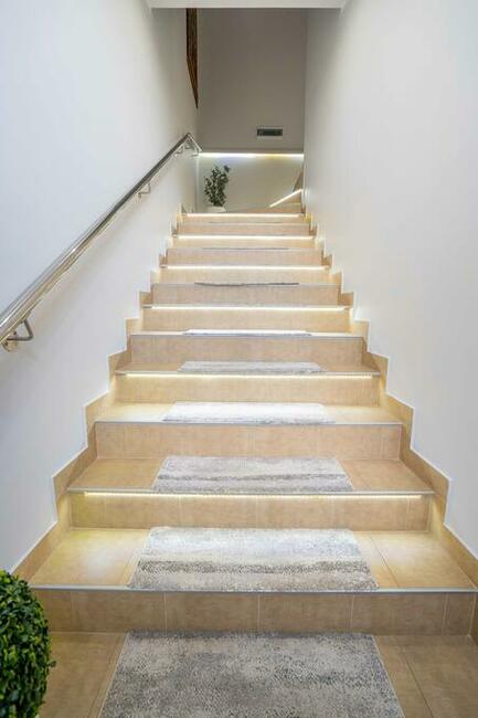 Budynek 400m2 usługowo-mieszkalny ul.Ciołkowskiego