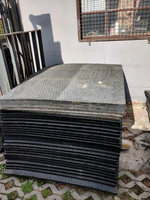 Sprzedam maty legowiskowe