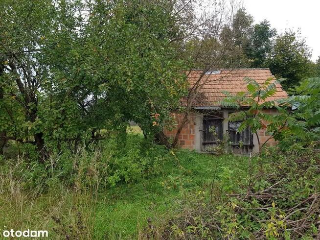 Dom drewniany na wsi KJB