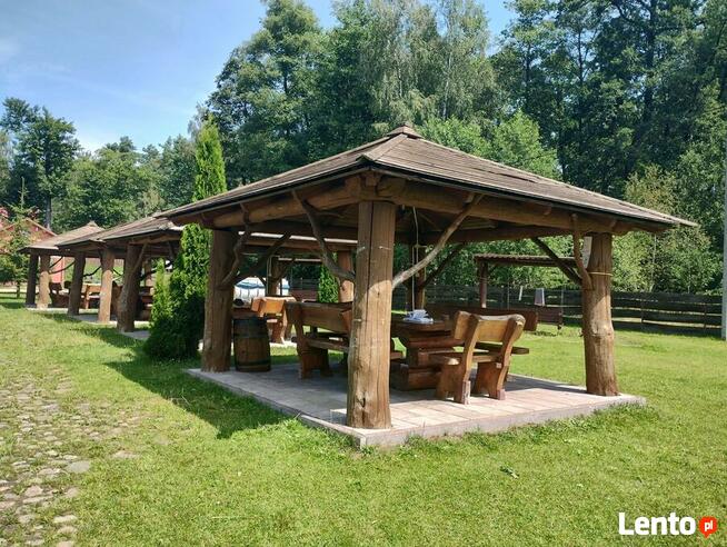 Domki noclegowe z atrakcjami na terenie ośrodka