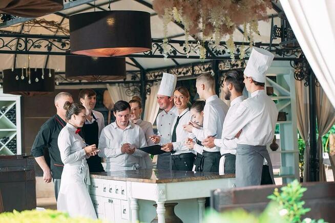 GastroHotel Zwiększanie zysków dla hoteli i gastronomii