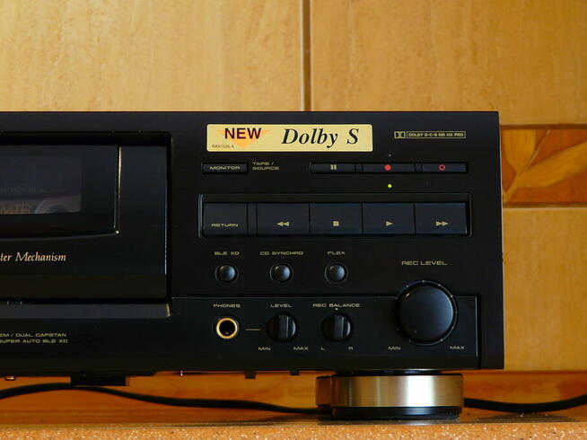 Pioneer Ct -S830S Piękny