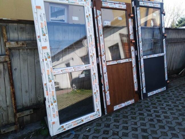 Drzwi zewnętrzne PCV 100x210