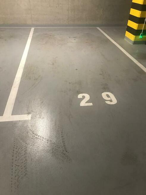 Miejsce Postojowe Parking Podziemny Nova Mikołowska Katowice