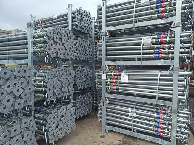 Stemple Dźwigary Blaty Sklejka Głowice Trójnogi