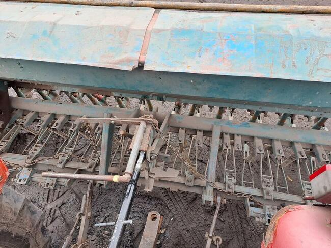 Siewnik Zbożowy Poznaniak S043/2 2.7m na docisku