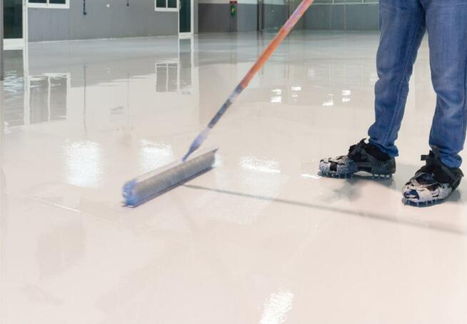 żywica epoksydowa dekoracyjna - posadzki