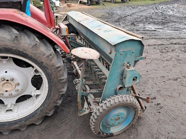 Siewnik Zbożowy Poznaniak S043/2 2.7m na docisku