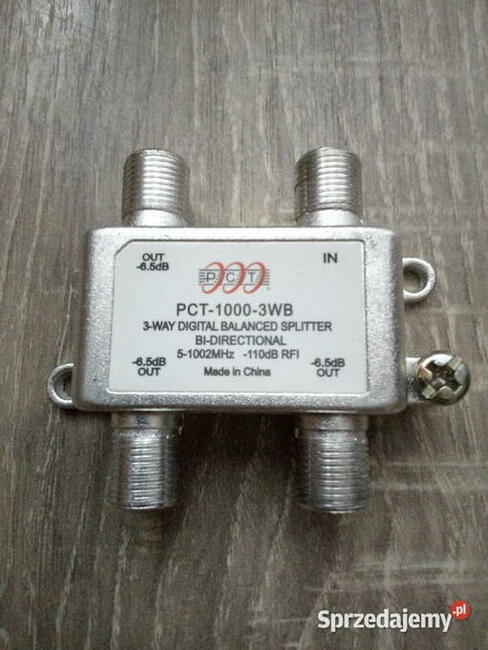 Rozgałęźnik Antenowy Trzykrotny PCT 1000-3WB