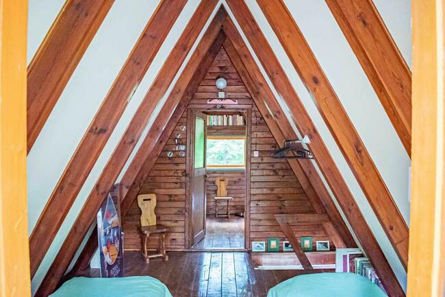 3 domy letniskowe blisko Wawy - 12 osób. Las, woda, hamaki