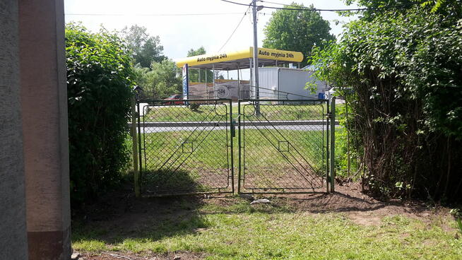 Dom działka25ar.-Biedronka, Pepco, Media Expert sprzedam