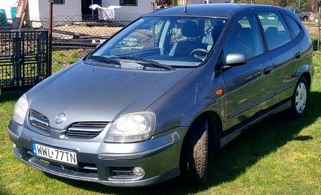 Nissan Almera Tino 1.8b klimatyzacja