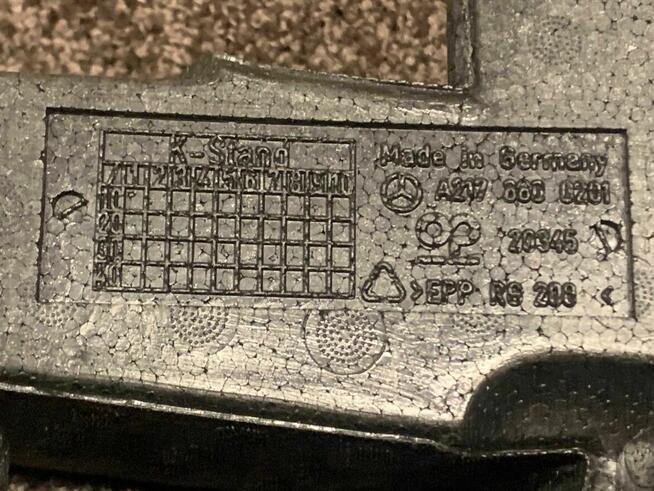 Używane wkładki styropianowe Mercedes - 2 sztuki