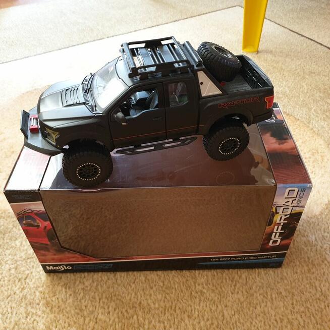 MAISTO 1:24 FORD F150 RAPTOR 2017 OFFROAD - na prezent !!!