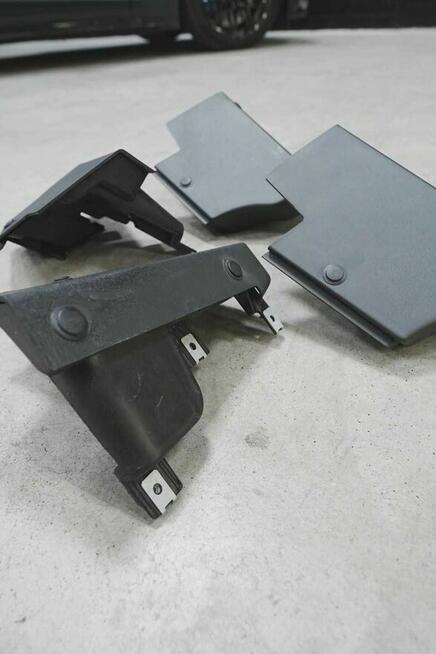 Komplet Wsporników Progu Listwy Błotnika G-klasa W463