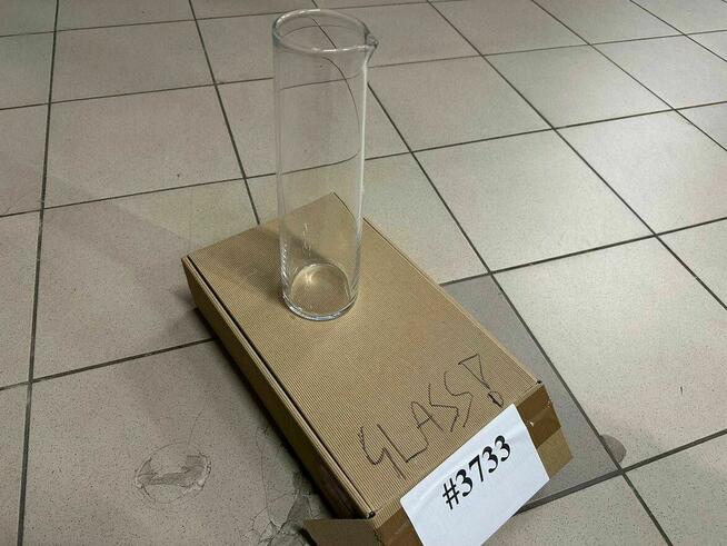 Szklanka Z Dziubkiem Do Przelewania / Drinki /