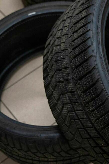 Opony Hankook Winter I*cept Evo2 W320 285/30 R22 8mm 2020r