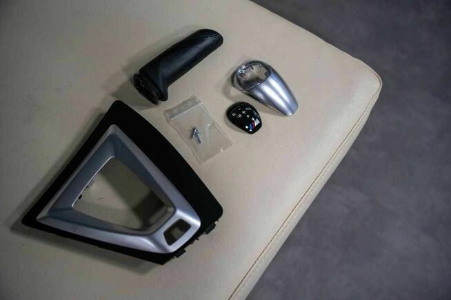 Bmw F87 Osłona Przełącznika Zmiany Biegów + Gałka Oryginał