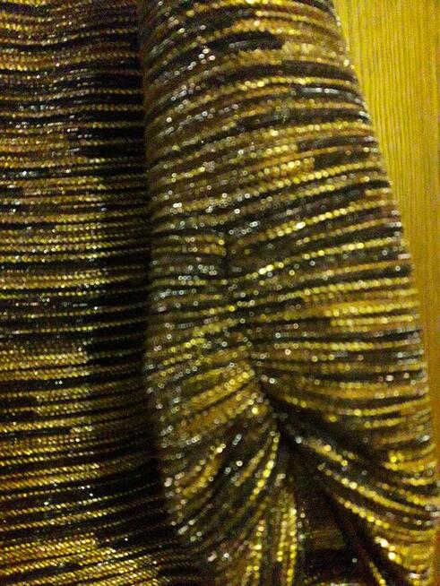 Błyszcząca sukienka roz 48