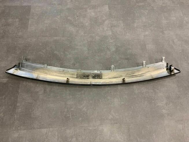 Przednia listwa grila dolna listwa Infiniti QX80 2015>2017r