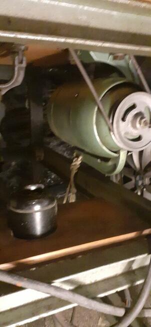 Maszyna do szycia na siłę