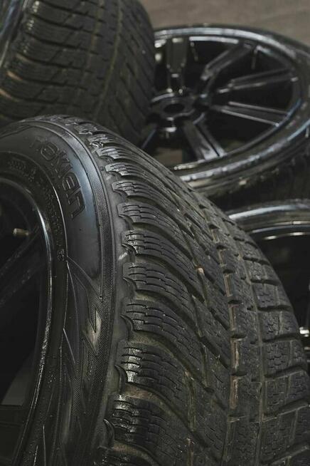 Felgi Land Range Rover Sport Oe 21 Cali Opony Zimowe Nokian