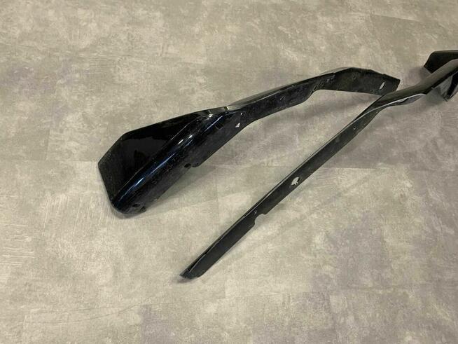 Dokładki Boczne Przedniego Zderzaka Splittery Bmw M5 E60