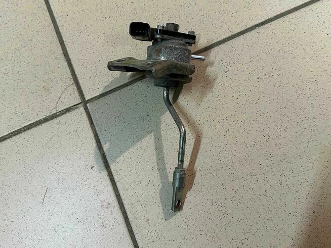 Citroen Peugeot 1.6 E Hdi Gruszka Zawór Tubosprężarki