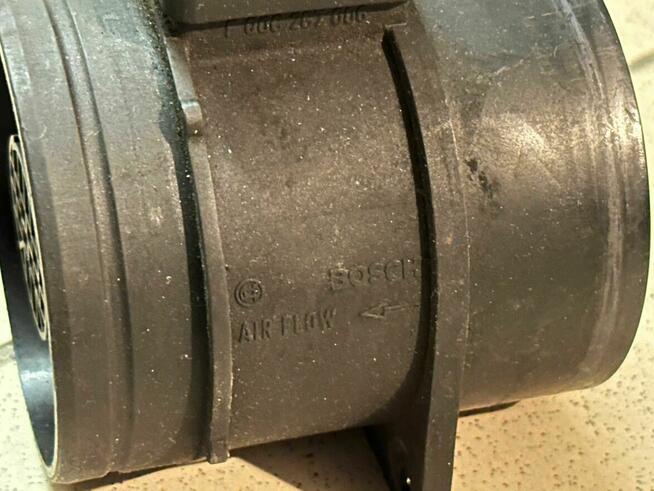 Przepływomierz masowy powietrza Bosch Audi VV Skoda