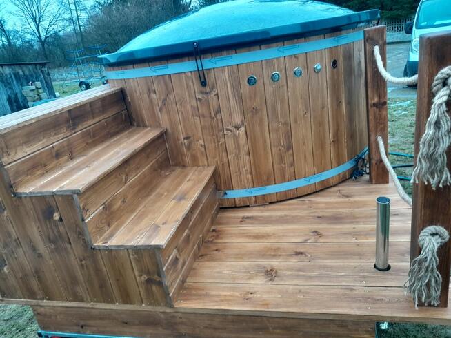 Balia mobilna jacuzzi