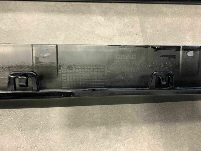 Spoiler Boczny Schodowy Aero Prawy + Lewy Bmw 1 F40 M135i