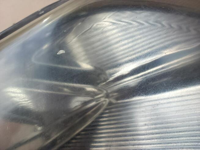 Chrysler Sebring 2 II 01-03 reflektor lampa prawy przód EURO